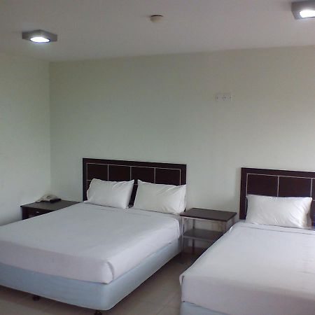 Hotel Orient Johor Bahru Kültér fotó