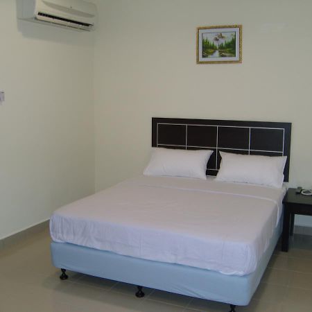 Hotel Orient Johor Bahru Kültér fotó