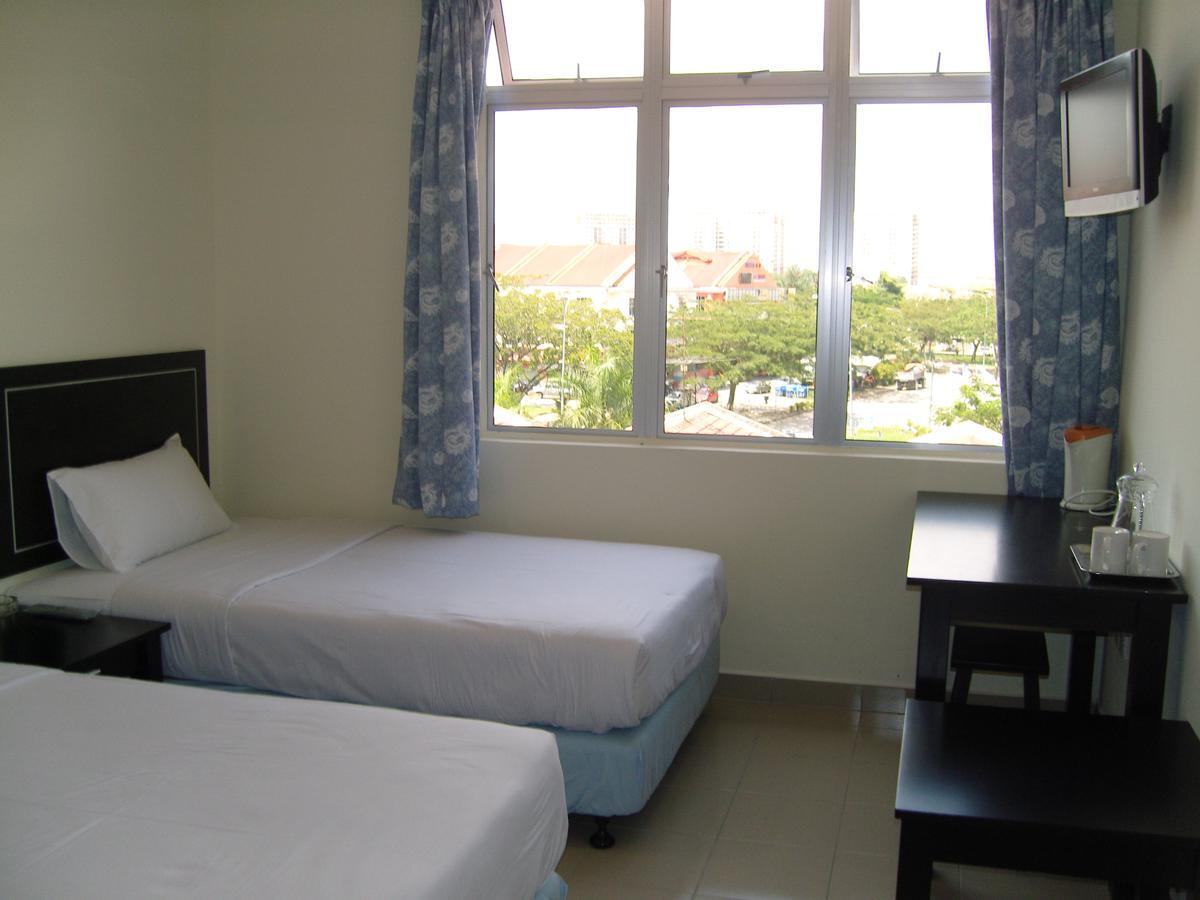 Hotel Orient Johor Bahru Kültér fotó