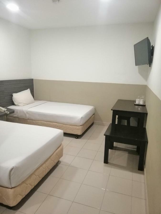 Hotel Orient Johor Bahru Kültér fotó